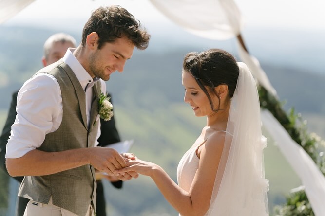 Manually added from URL: https://scontent-prg1-1.xx.fbcdn.net/v/t39.30808-6/467338345_18317674024091792_692173029028644385_n.jpg?_nc_cat=100&ccb=1-7&_nc_sid=127cfc&_nc_ohc=NmrXA2PLtgAQ7kNvwE0qM70&_nc_oc=AdmsqbIS0qZfAkgbBnBmT-GWbnruTO8SnVzxHynI7xmE1hyoLiMUJJUtEHoByerIji8&_nc_zt=23&_nc_ht=scontent-prg1-1.xx&_nc_gid=PfkN_RG9oAq_cX8W9ajgSQ&oh=00_AfaNPmRgvBtc7ja-CTkG-UxQ6qzwEnhfENzXM5pGlBQDCA&oe=68E3E5AE