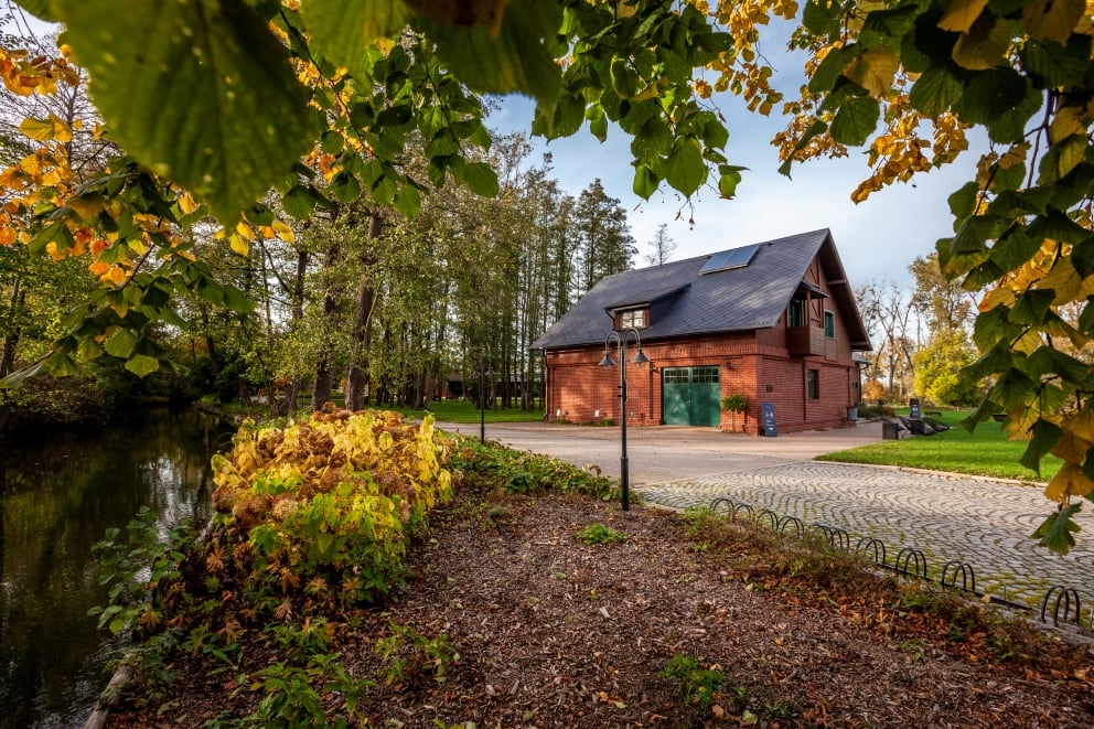 Manually added from URL: https://www.uslamy.cz/UserFiles/Image/1701176014IMG-4273-ret2-mal-.jpg