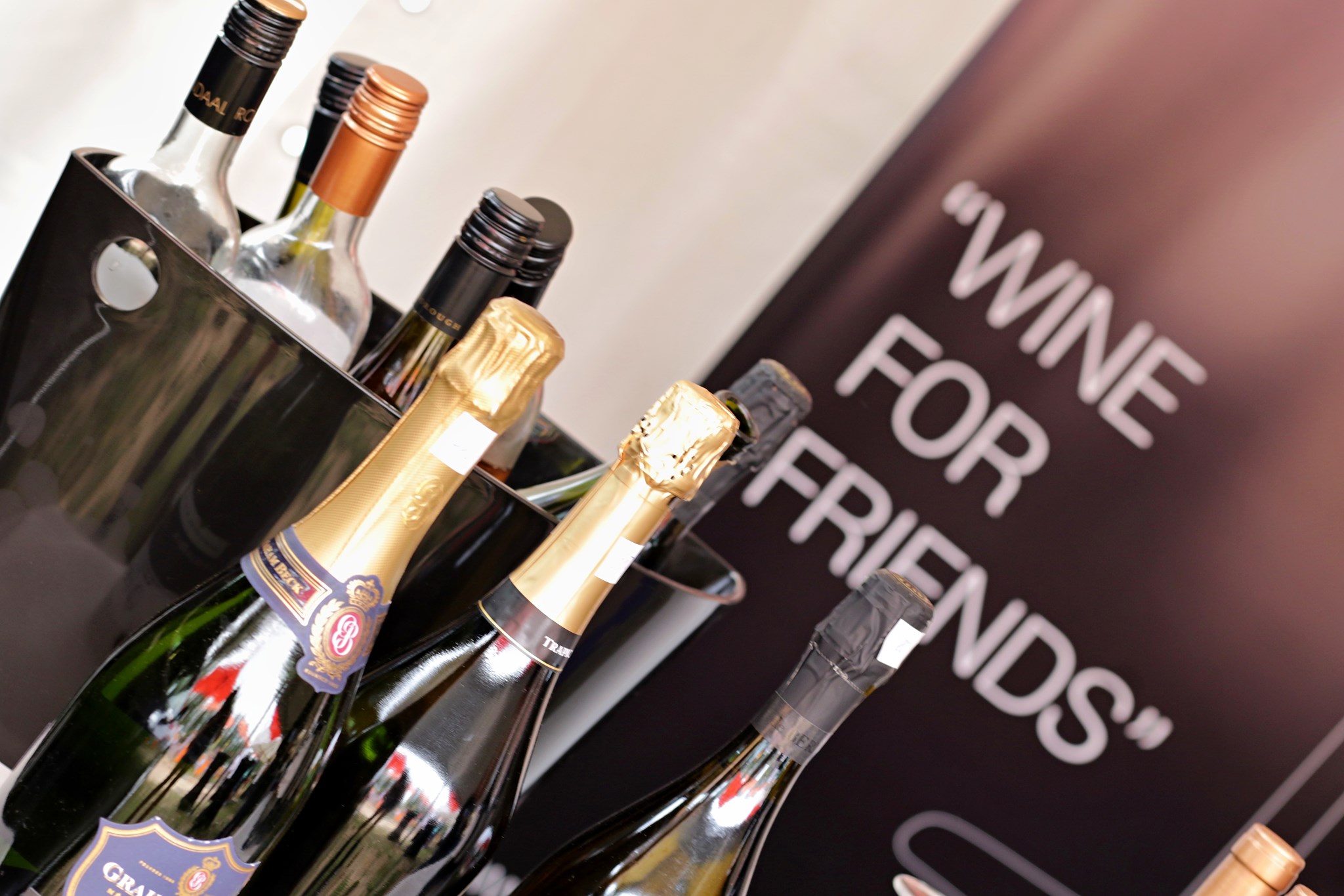 Manually added from URL: https://scontent-prg1-1.xx.fbcdn.net/v/t1.6435-9/68752478_376112953071251_496164646487588864_n.jpg?_nc_cat=108&ccb=1-7&_nc_sid=cf85f3&_nc_ohc=53lCqCtD2T8Q7kNvwF9-4MB&_nc_oc=Adm0arrcHjskqHjIrlHGYE8Uk_kFqekZf8K5qiASJR0UcCbKXzFDYMwtrGyGApItCQg&_nc_zt=23&_nc_ht=scontent-prg1-1.xx&_nc_gid=QzUMFfhebfit4drlLdpoWw&oh=00_AfbdGowJmCcnaE7tL794Ivhcu_G3zWl-AUKuR5vCuT8aQw&oe=69033EB7