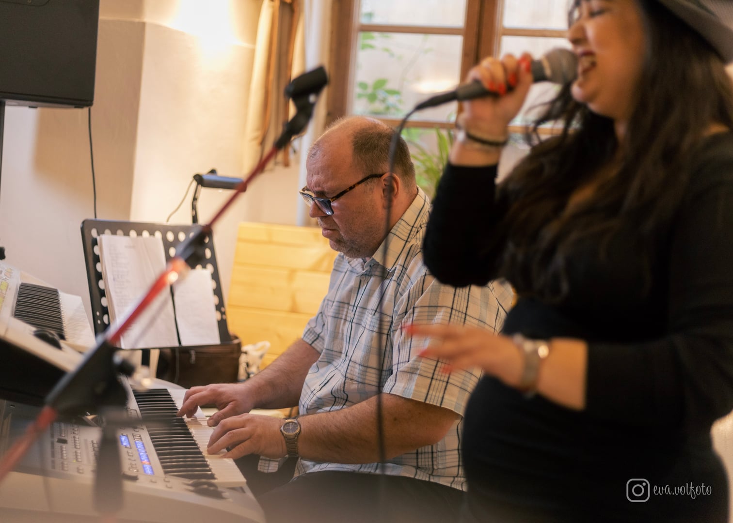 Anie Band performance