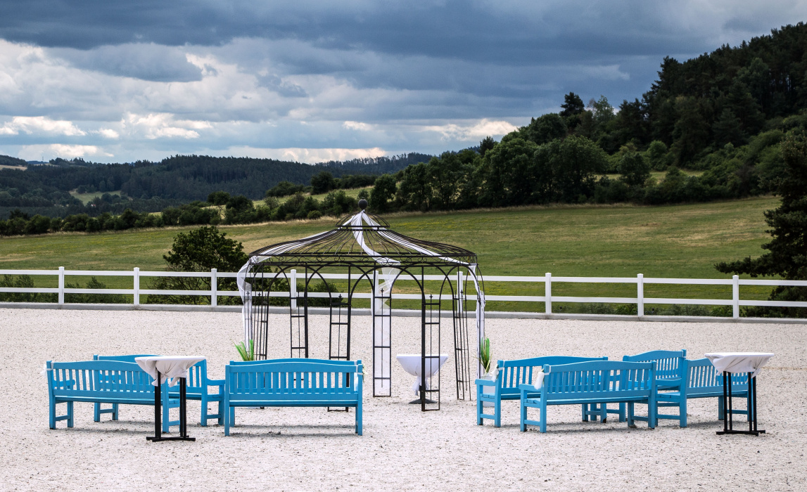 Resort Zduchovice exterior