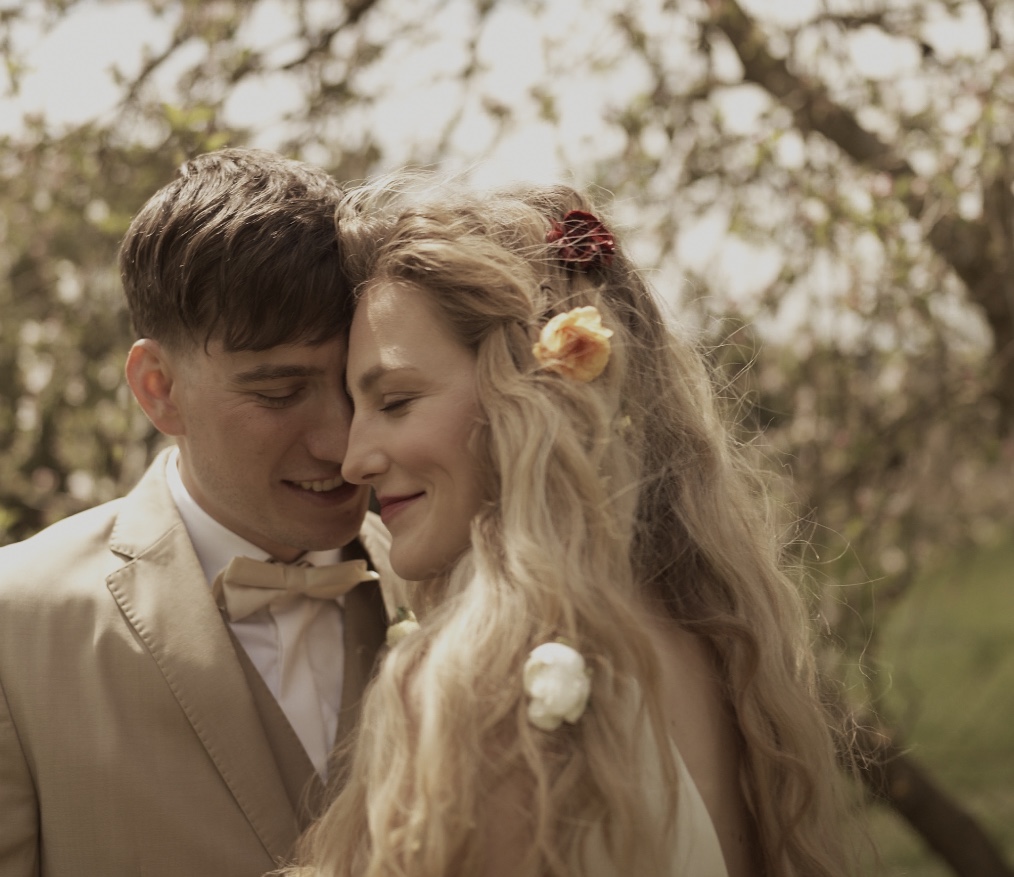 Cover image for The Emotions Wedding Films