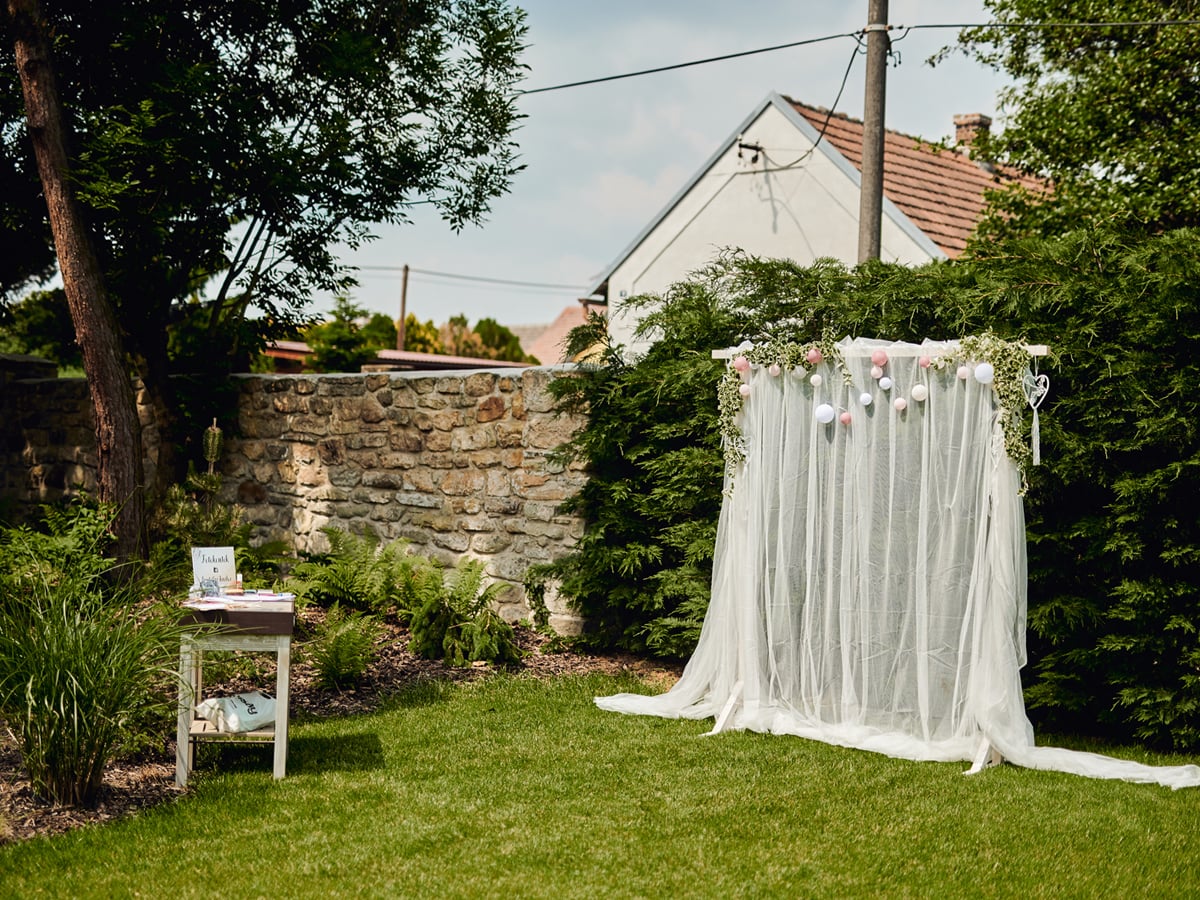 Wedding setup at Záryby 12
