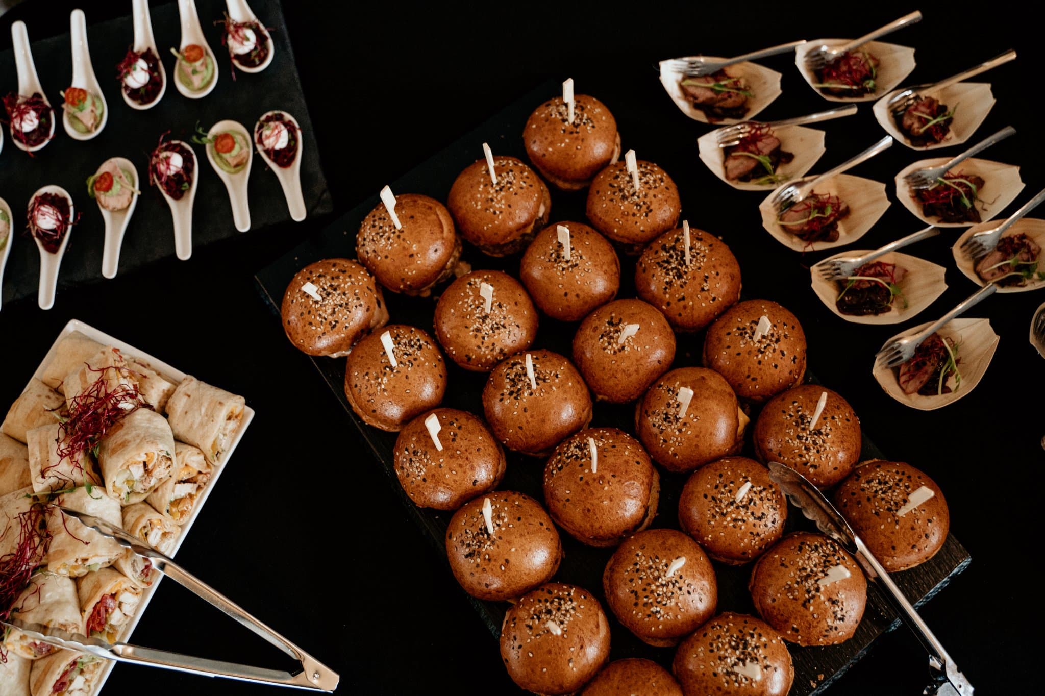 Manually added from URL: https://delucatering.cz/wp-content/uploads/2023/11/DSC_8555-2-2048x1364.jpg